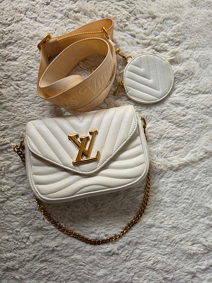 Louis Vuitton new wave ivory