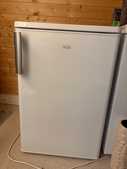 AEG jääkaappi