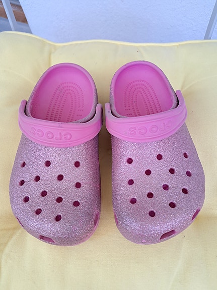 Crocs 32-33
