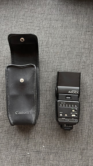 Canon speedlite 420EX