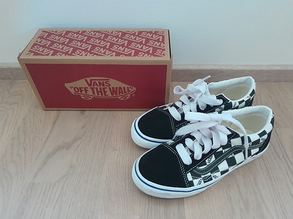Uudet lasten Vans-tennarit 36,5