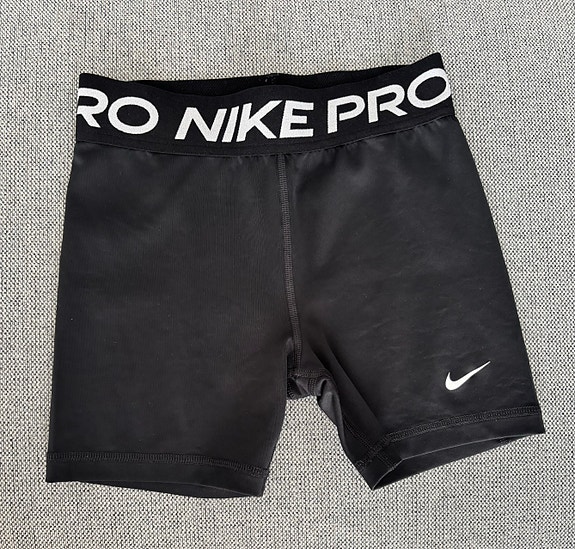 Nike Pro shortsit