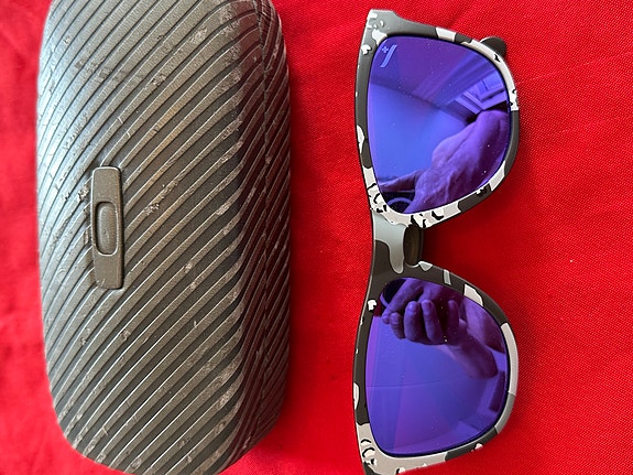 Oakley