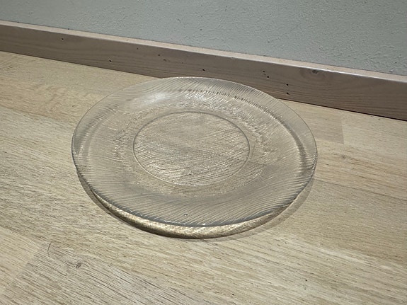 Iittala Maininki -lasilautanen