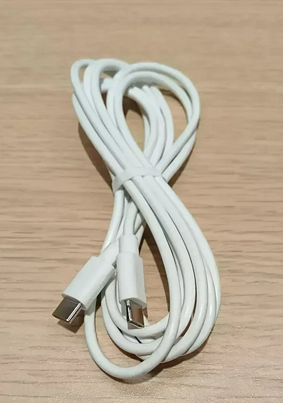 100W USB-C - USB-C 2m iphone macbook pro kaapeli (uusi)