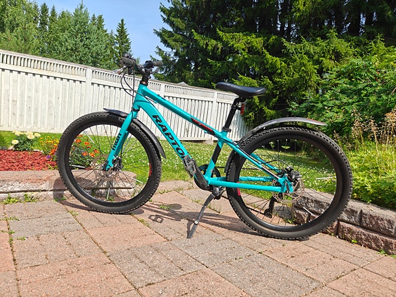 Madison Raptor lasten maastopyörä 24"