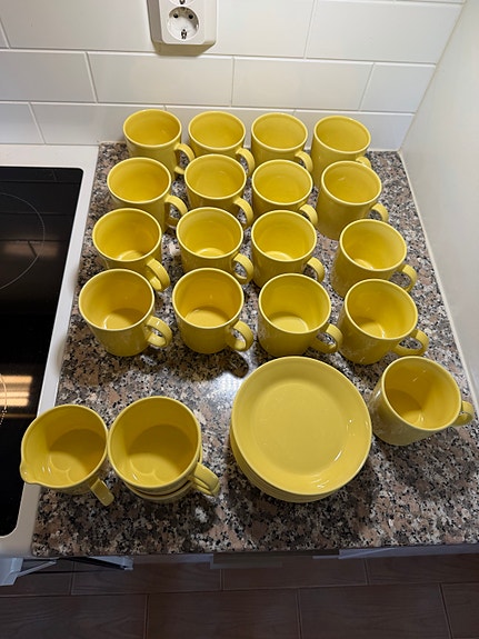 Iittala Arabia keltainen Teema 28 osaa