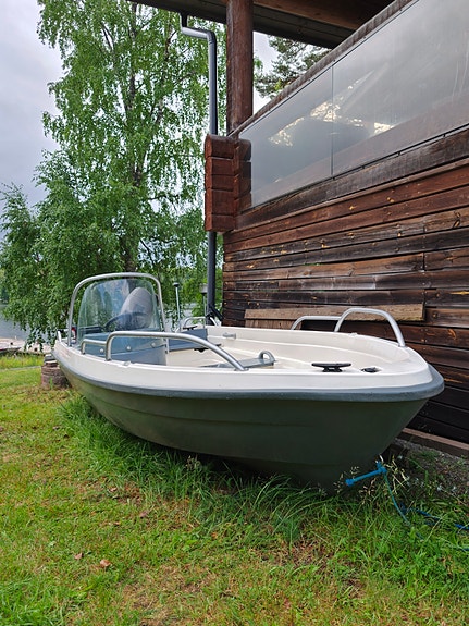 Terhi SeaFun pulpettivene + Tohatsu 18hv 4-tahti moottori