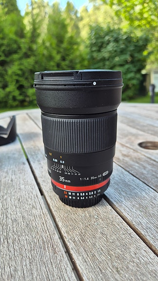 Samyang 35mm 1.4 manuaaliprime