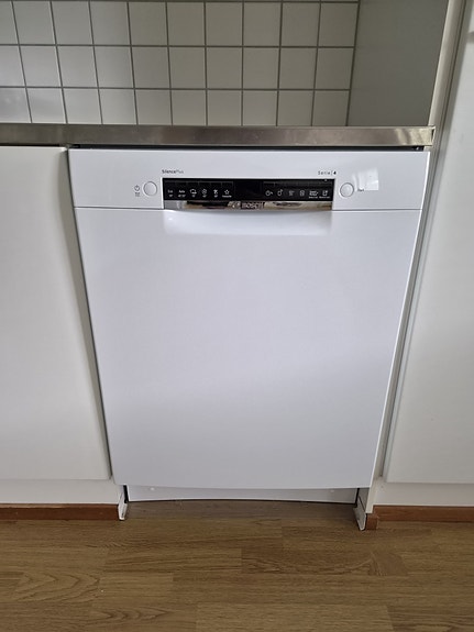 Bosch Series 4 astianpesukone