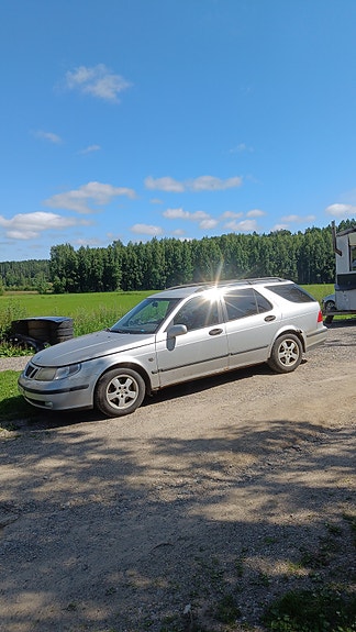 OSINA Saab 95
