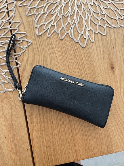 Michael Kors lompakko