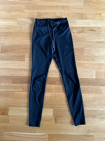 Mustat Asics juoksutrikoot XS