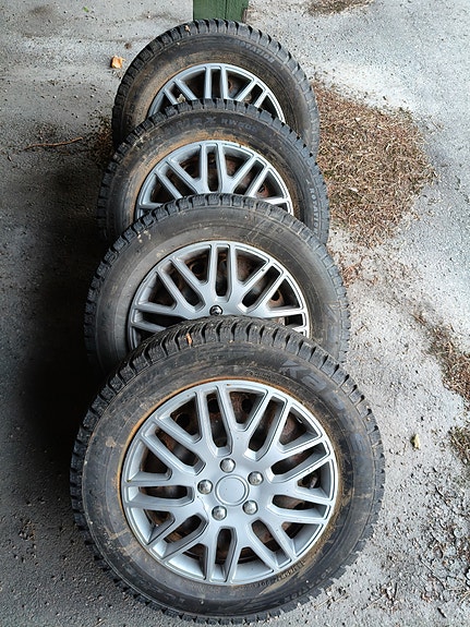 Talvirenkaat 185/65R14