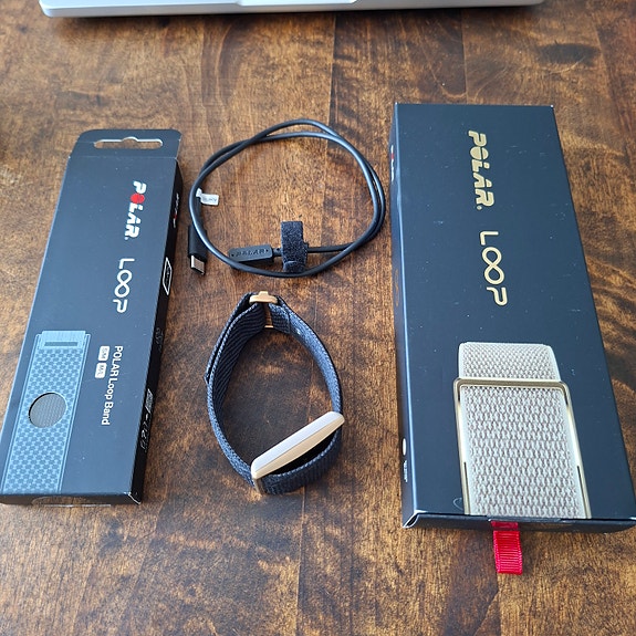 Polar Loop 2 & lisärannekkeet