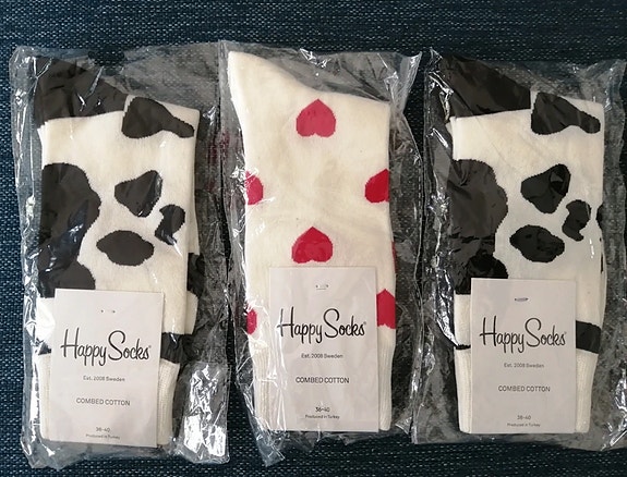 3 pairs happy socks size 36-40