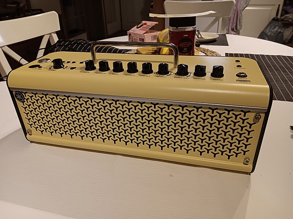 Yamaha THR30IIW Wireless Guitar Amp