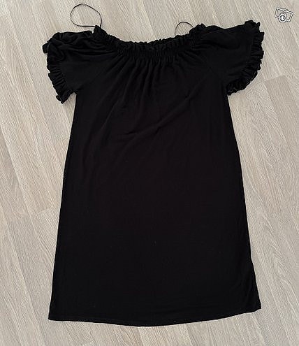 Gina tricot ginatricot mekko off shoulder S