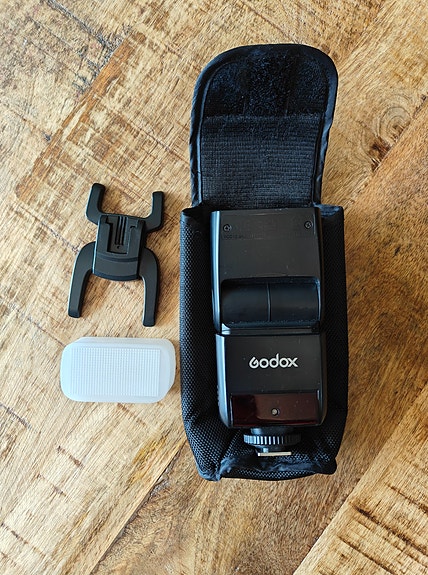 Godox TT350F -salamat