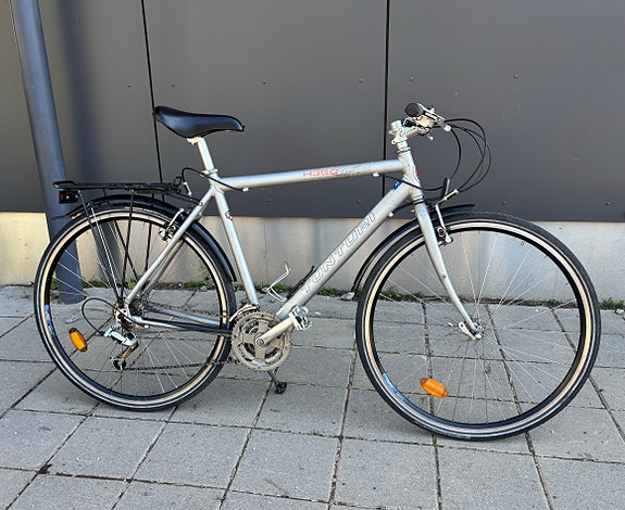 Tunturi H300 hybridipyörä 28" harmaa
