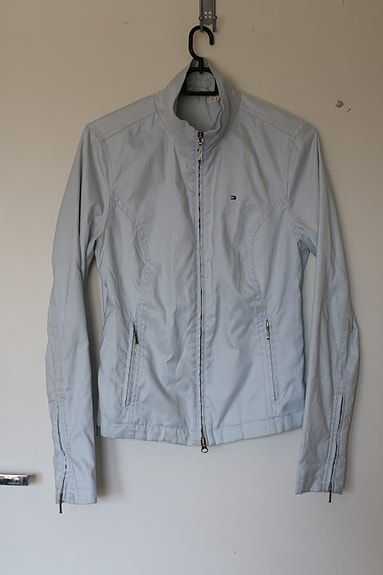 Tommy Hilfiger vaaleansininen takki S