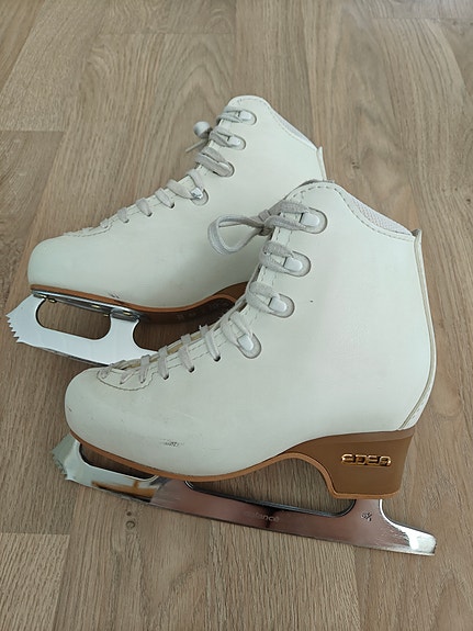 Edea Tempo taitoluistimet kokoa 230 / 34,5