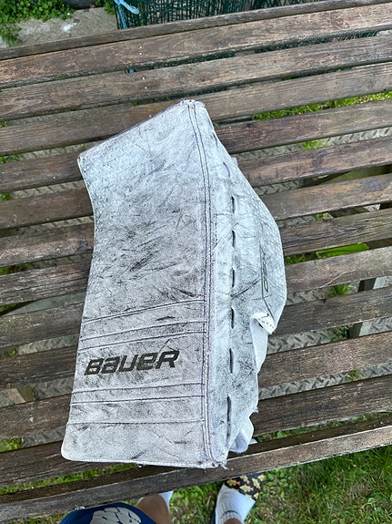 Bauer jääkiekkomaalivahdin kilpi