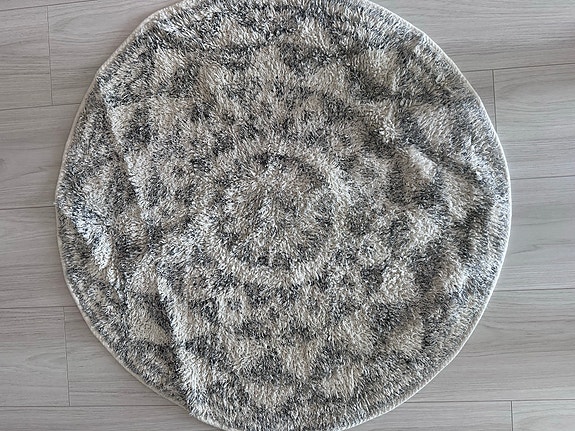 Pieni pyöreä matto 85cm