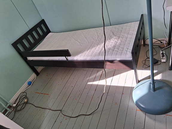 Ikea sänky