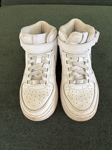 Nike Air Force 1 mid -lenkkarit koko 35,5 valkoinen