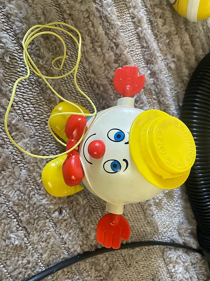 Fisher-Price vedettävä klovnilelu