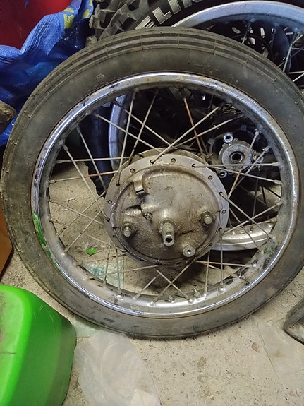 Honda CB 350 1973 etuvanne