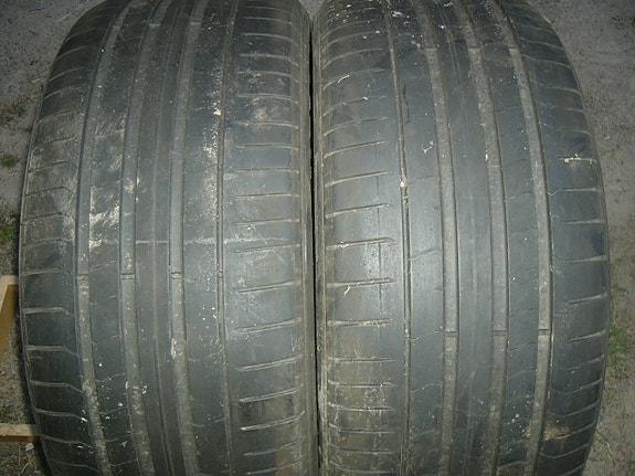 2kpl Pirelli kesärenkaat 275/35R 22