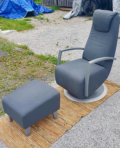 Iskun Flex nojatuoli ja rahi