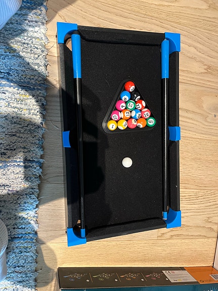 Mini piljardipöytä