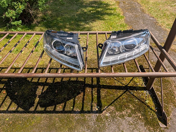 Audi A6 C6 Facelift (4F) Xenon-umpiot