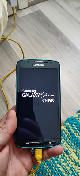 Samsung Galaxy s4 Active