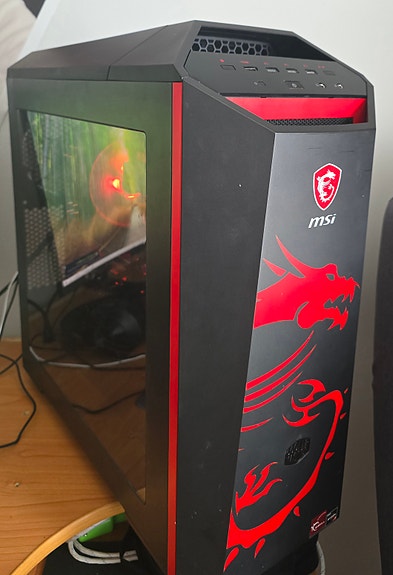 MSI pelitietokone Ryzen 7/RTX 2070 8 gb/16GB/240 SSD+1TB HDD