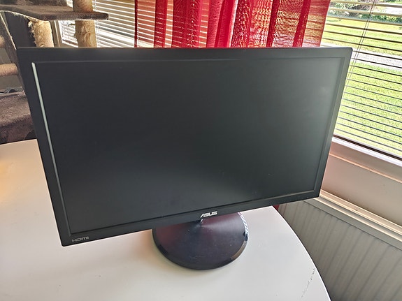 Asus VP228HE 21,5" full hd näyttö