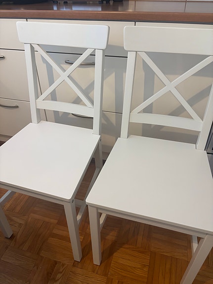 JYSK EJBY 4kpl valkoiset tuolit