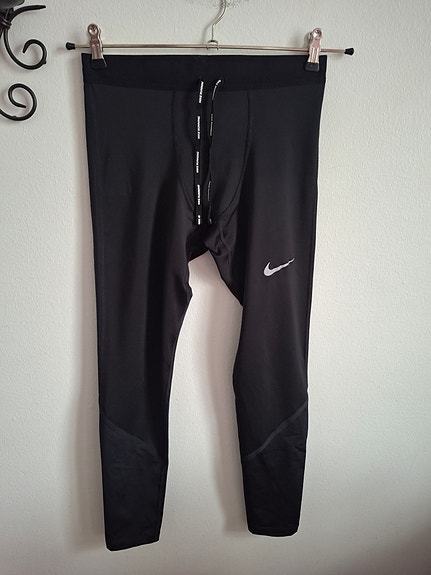 Nike Dri-Fit juoksutrikoot S