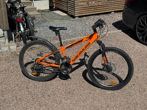Nakamuran polkupyörä 24"