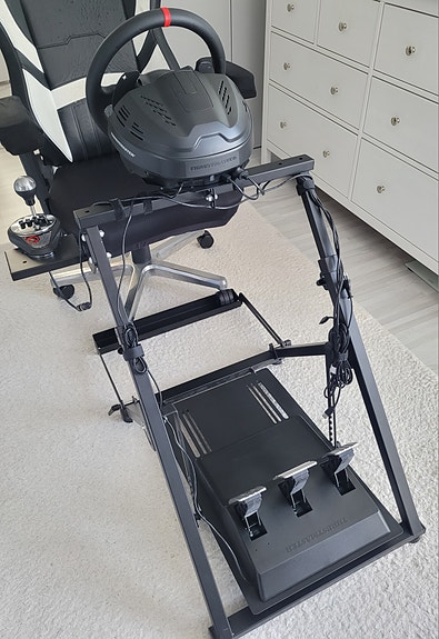Thrustmaster T300RS simrig