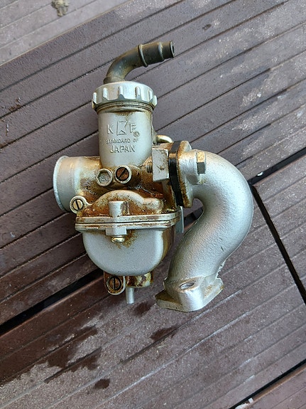 110cc mönkijän kaasutin