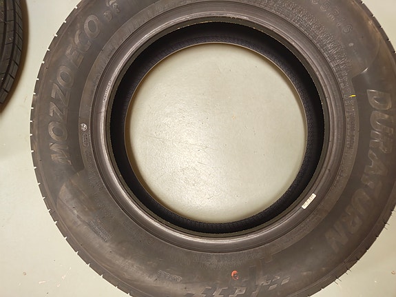 215/65R16