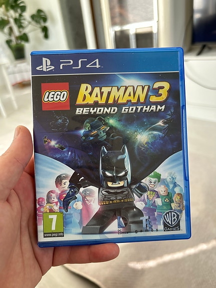 PS4 LEGO Batman 3 Beyond Gotham -peli