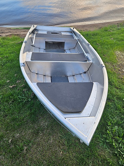 Buster Mini alumiinivene + Mercury 6 hp perämoottori