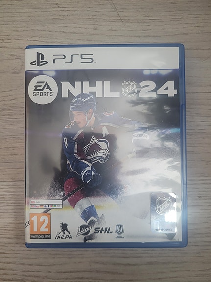 PS5 NHL 24 -peli