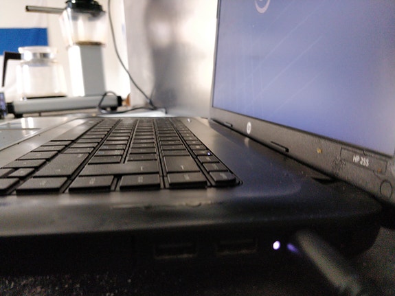 HP 255 kannettava tietokone 15,6" musta
