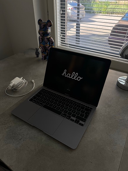 Apple MacBook kannettava tietokone harmaa